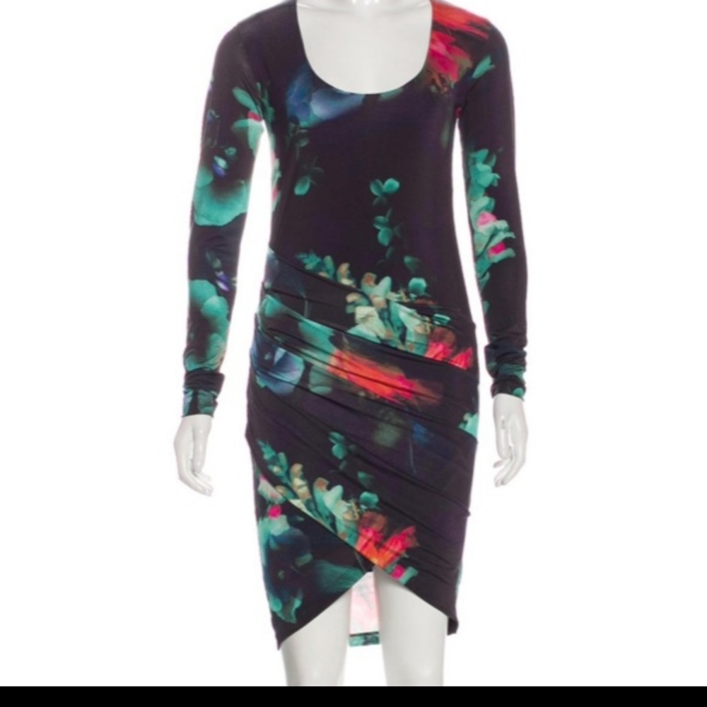 $298! Black Halo NWT stunning floral dress size small